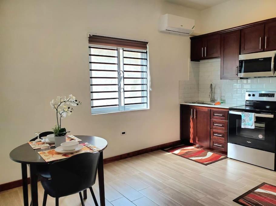 'The Solace' New Luxury Modern 1Bed 1Bath Apt. 波特莫尔 外观 照片